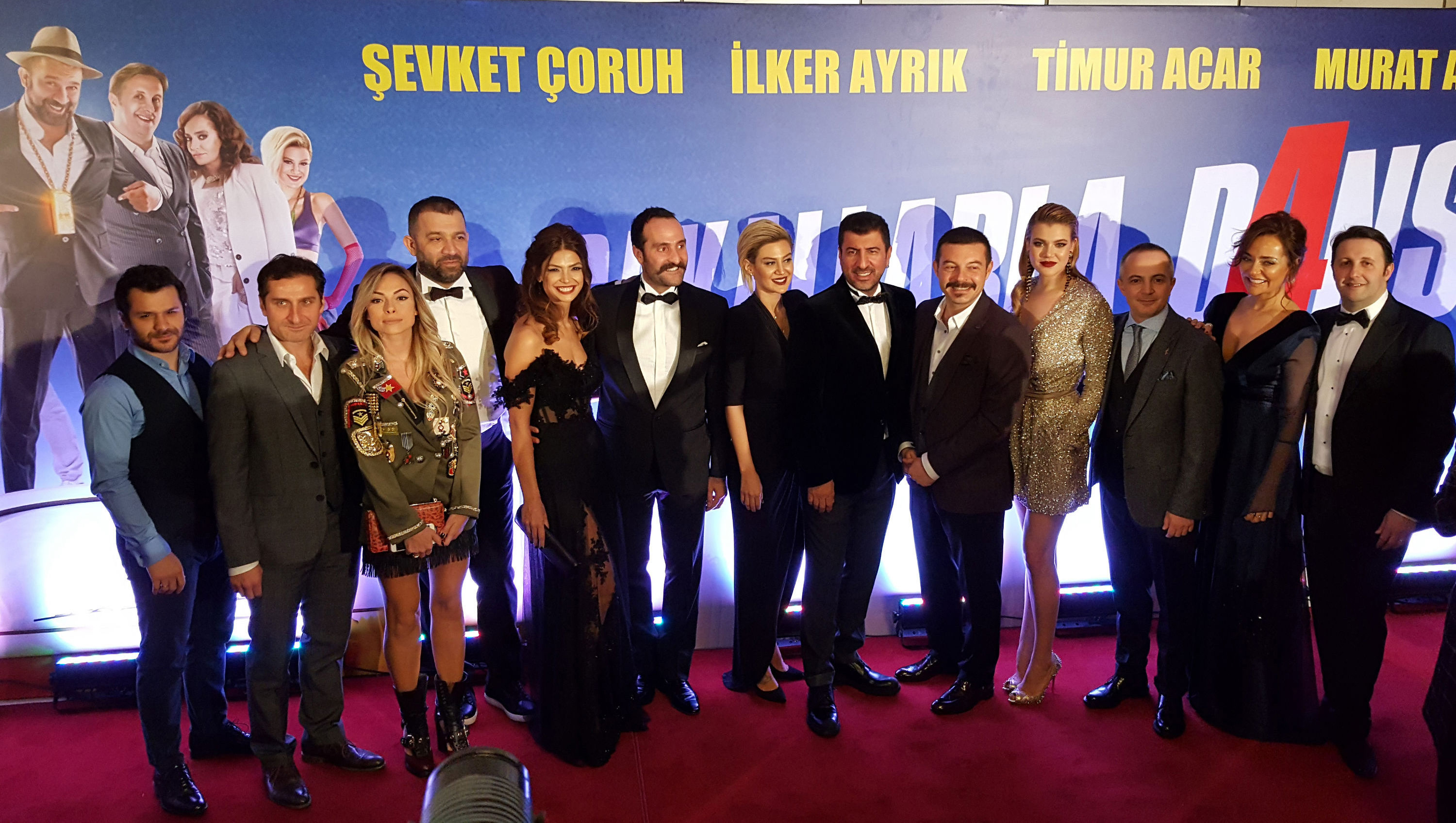 “ÇAKALLARLA DANS 4” GALASINDA HERKES DONDU KALDI!