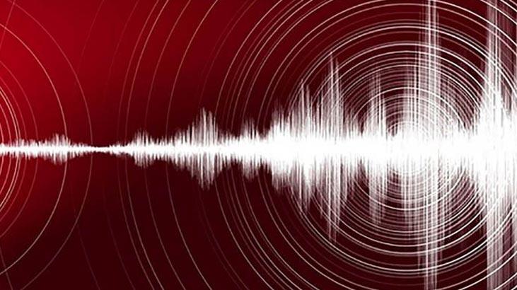 EKVADOR’DA KORKUTAN DEPREM