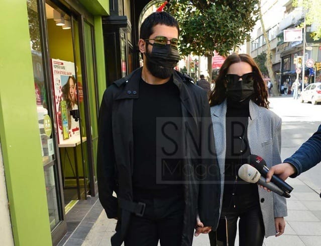 FAHRİYE EVCEN’İN SADECE BOTLARININ FİYATI 12 BİN TL.